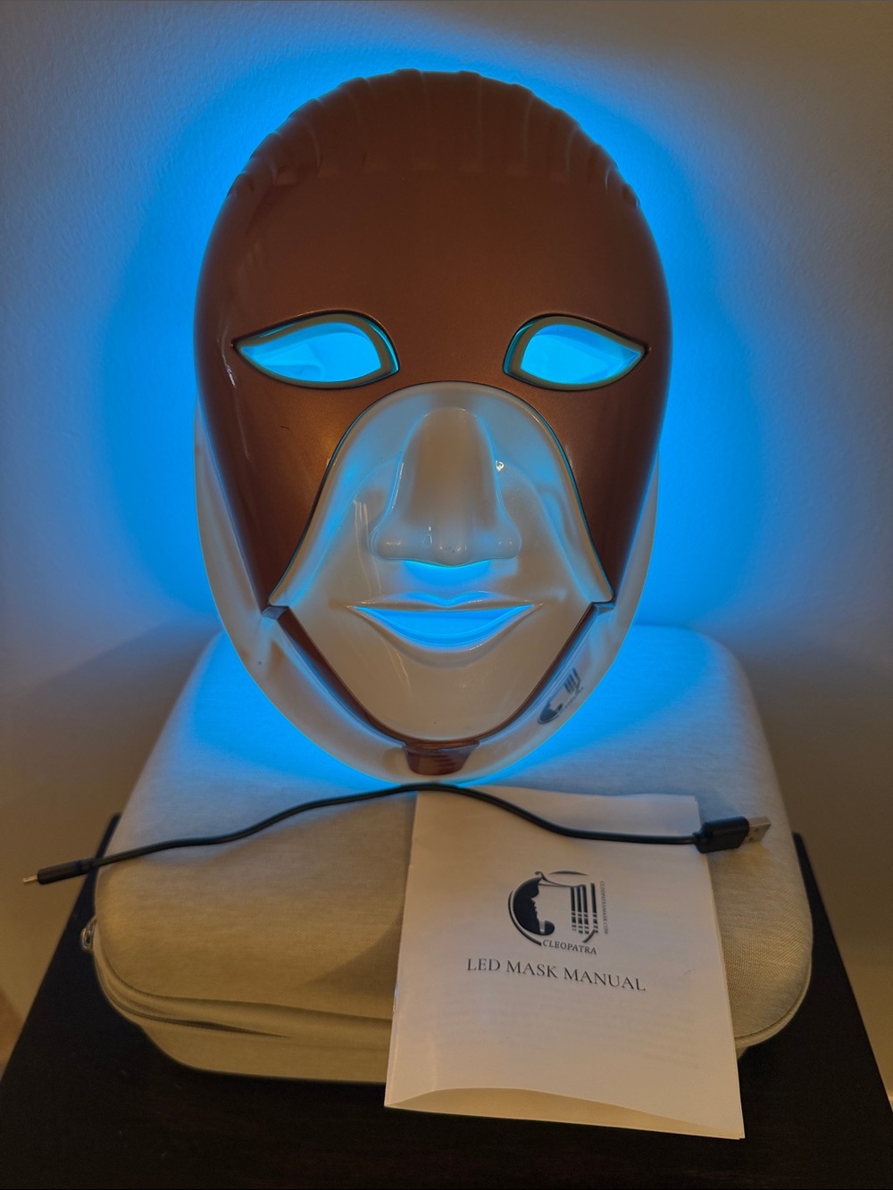 Cleopatra LED Light Therapy Face Mask – 7 Color – Case & Charger Included